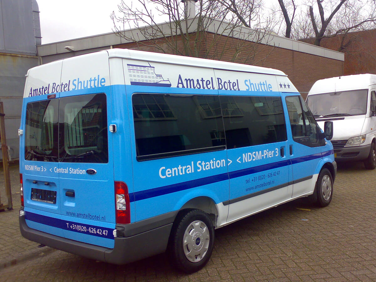 https://akrosigning.nl/wp-content/uploads/2018/01/Autobelettering-A12.jpg