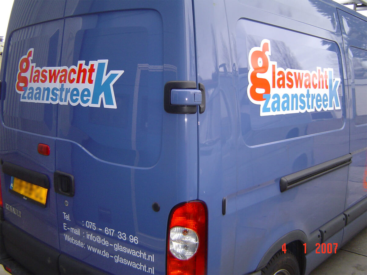 https://akrosigning.nl/wp-content/uploads/2018/01/Autobelettering-A16.jpg